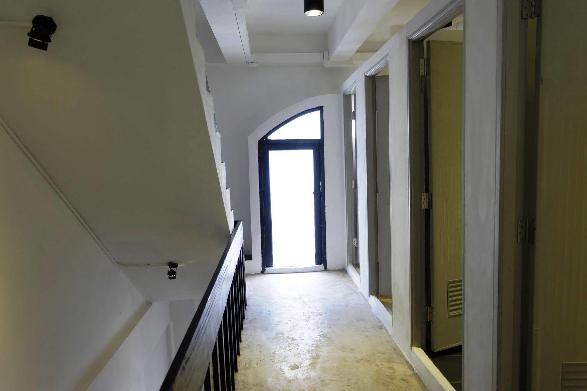 Seek Sleep Hostel Bangkok Exterior foto